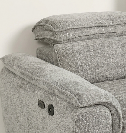 Everest armrest detail
