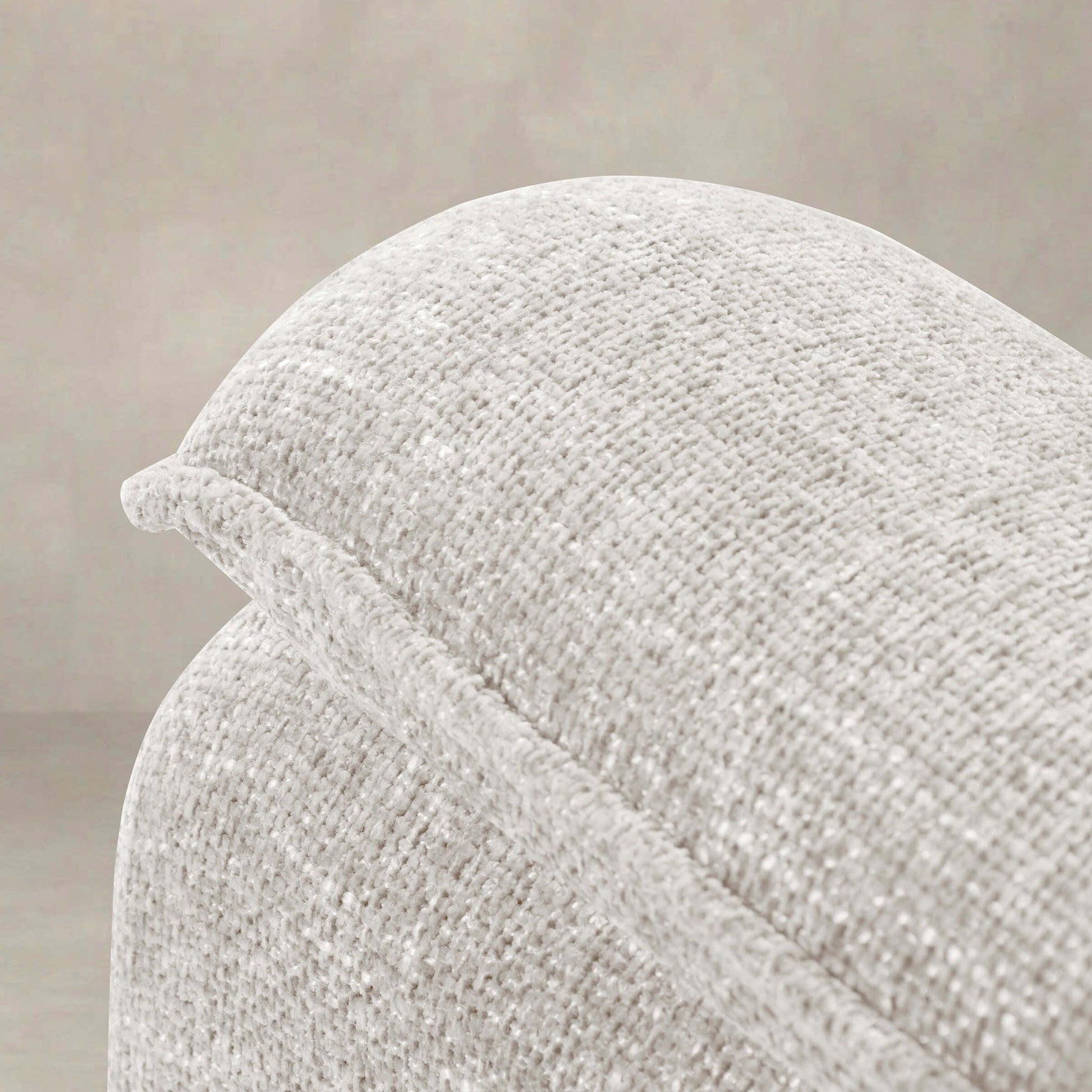 Flora backrest detail
